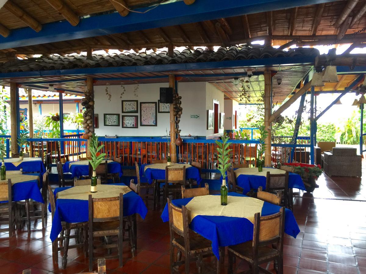Hotel Bosques Del Saman Alcala Quimbaya Exterior photo